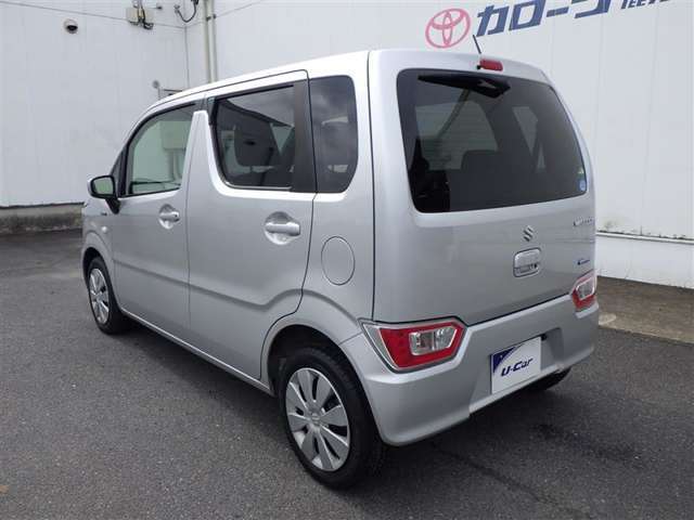 トヨタ認定中古車保証付！（1年間、距離無制限　HV車はHV保証付）　別途延長保証もご用意しております♪　ぜひ現車を確認にご来店ください