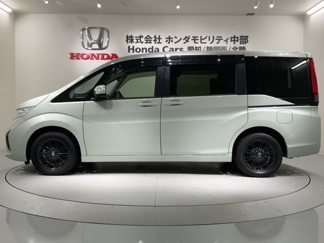 豊富に在庫を取り揃えています。 軽自動車からミニバン、セダン、SUV、話題のハイブリッド車などなど続々入荷中です！