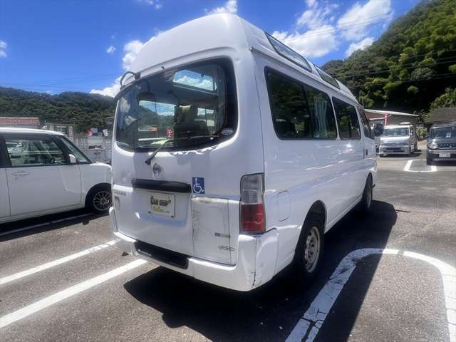 ご来店されずにご契約いただく場合は、内金を振り込んでいただけますとNET掲載を削除し商談中にできます。残金は必要書類の発送のタイミングでご精算をお願いしております。