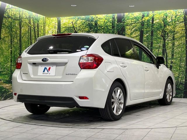 ☆全国のネクステージからお取り寄せが可能※！遠方の店舗に展示してあるクルマが気になる場合も、最寄りの店舗でご覧いただくことが可能です！是非私たちに要望をお聞かせください！※別途費用