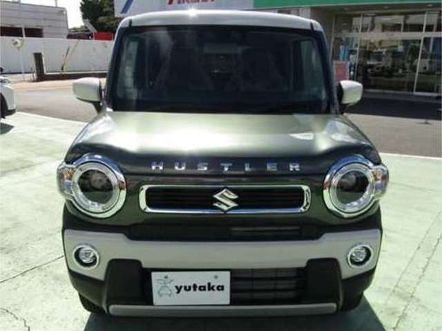 ユタカでは、自動車の販売の他、整備・板金・保険・ガソリンスタンド・自動車学校など、お車に係る事業を幅広く展開しております。