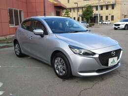 色はソニックシルバーメタリックです！