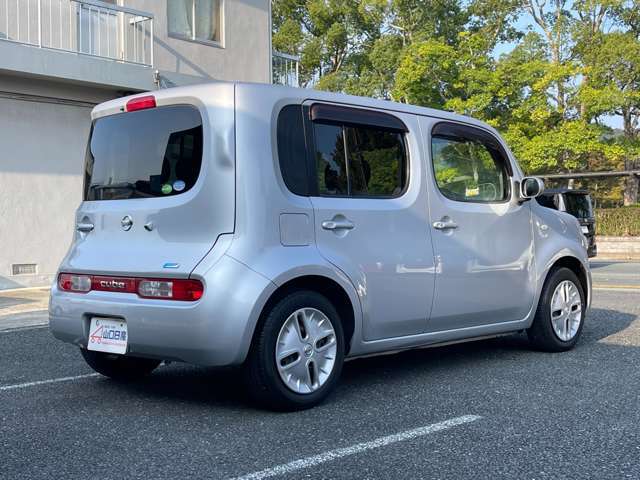 ☆車と一緒に自動車保険も当社にお任せください。ディーラー代理店なら事故修理はもちろん土日祝日も営業しており安心です♪