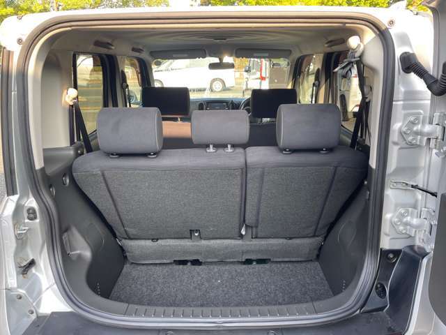 トランクルームにもしっかりとお荷物積んでいただけます！