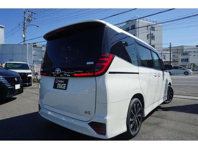 気に入ってもらえるお車が必ず見つかると思います☆スタッフ一同、心よりご来店お待ちしております！【LINE　ID：kpnice】