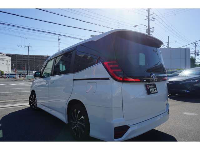 乗り心地上質で快適な乗り心地へ。会話がはずむ静かな空間へ。