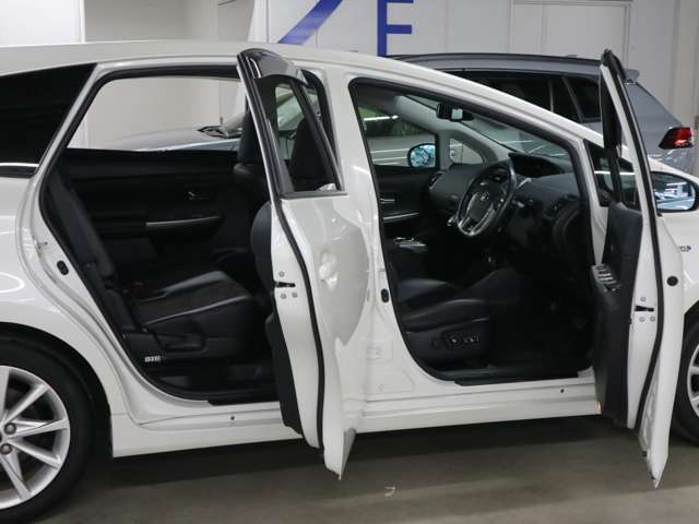 毎日新規物件入庫！3500台の高品質車をぜひとも、ご自身の目で直接ご覧になって、ご実感下さい、自身を持ってお勧めいたします。