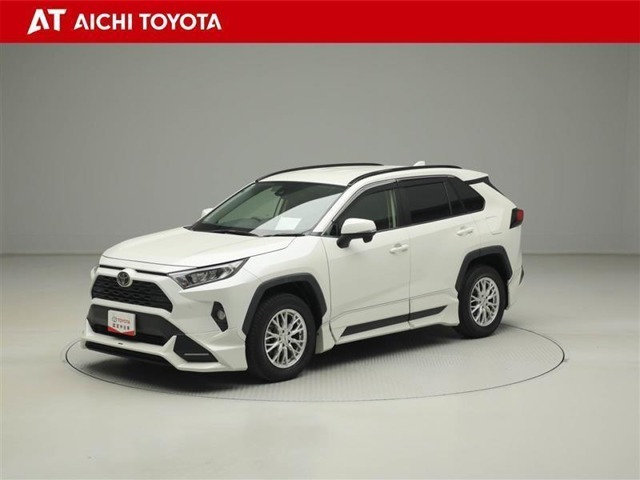 『TOYOTA認定中古車』は「まるごとクリーニング」で綺麗な内外装、「車両検査証」はプロによるチェック、買ってからも安心の「ロングラン保証」、3つの安心安全を標準装備したトヨタのブランドU-Carです