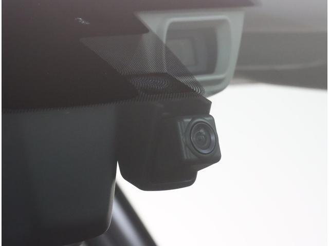 ドライブレコーダー装備！走行中は常時録画を行っているので、万が一の際の映像記録や旅の思い出としても映像を記録してくれます！