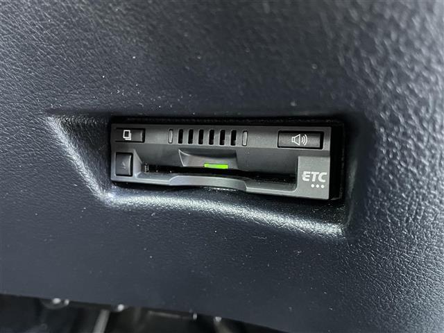 【　ETC　】今やカーライフにおける重要性はナビにも匹敵するのではないでしょうか？セットアップを行うことで利用可能になります！