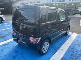 弊社レンタカーになります