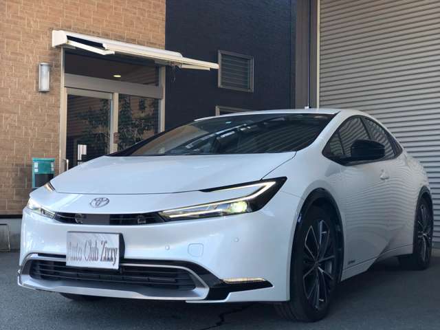 総額表記については【浜松ナンバー登録・店頭納車】でのお乗り出し金額となります。所管外での登録・陸送等別途費用となります。
