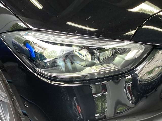 独自ルートにより、国産車・輸入車各ブランドのお車を高価下取をさせて頂きます。高年式車、低走行車、大切に扱っていたお車など、最大限努力させて頂きます！まずはご相談下さいませ。