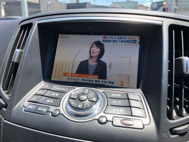 ☆ナビ☆　bluetoothやフルセグTV、DVDビデオの視聴も可能です☆