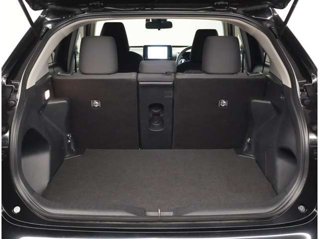 お車にはもちろん、取扱説明書とメンテナンスノートがついております！わからないことがあっても、取扱説明書があれば安心ですよね♪