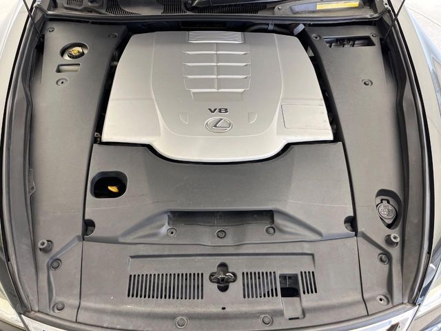 親切・丁寧な専門メカニックスタッフが応対！・車検・点検整備・事故等の修理などアフターサービスも安心。お車のカスタマイズもネクステージのサービススタッフまでご相談ください！