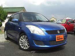 ナビ・フルセグTV・ETC・LEDヘッドライト！