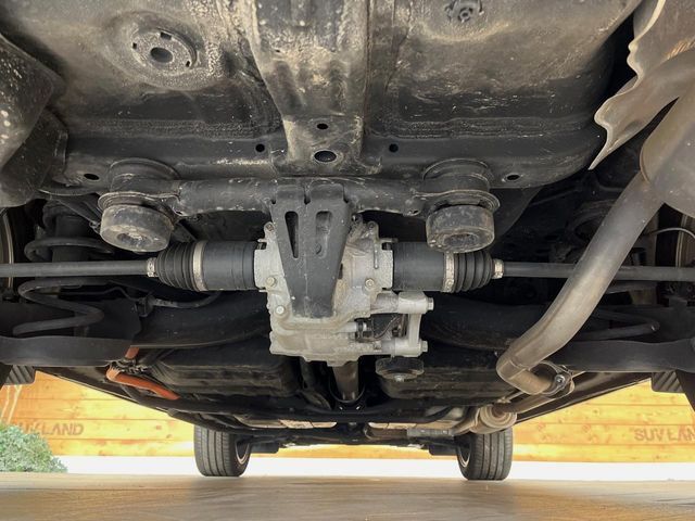 下回りがきれいなうちに、防錆加工の施工がオススメ。降雪地域はもちろん、沿岸部にお住いの方や、趣味でマリン・ウィンタースポーツをされる方にご好評いただいております。