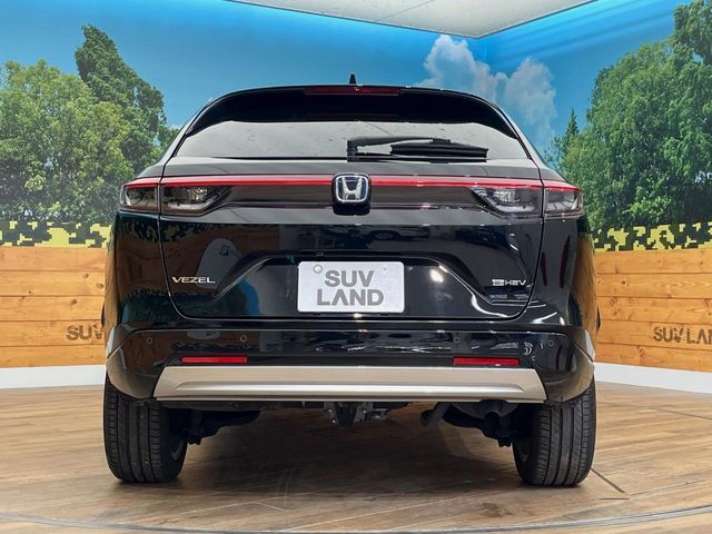 安心の最長10年・走行無制限保証（有償）をご用意。保証内容も充実はもちろん、無料点検＆オイル交換や、年中無休の全国・24時間ロードサービスも付帯されておりますのでご安心下さい。