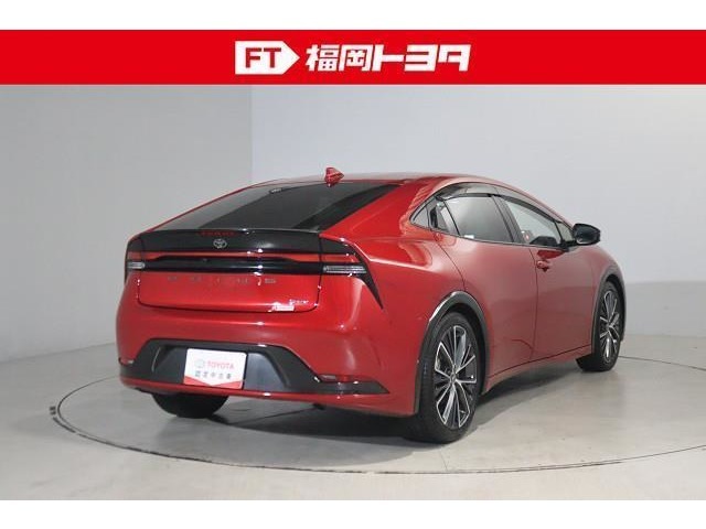 トヨタ認定中古車、評価4.5。走行距離10万キロ以内できれいな状態です。