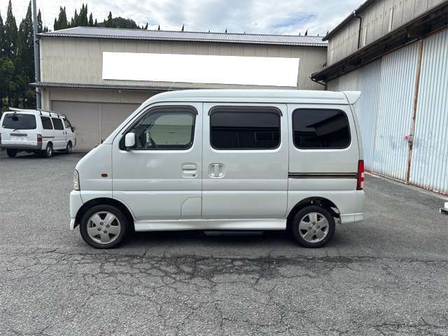 両側スライドドア☆荷物が多くてもドアの開閉が簡単で小さなお子様がいる方も安心！