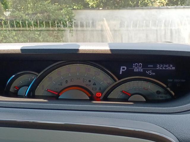 ナビ、ドラレコ、ETC、フリップダウンモニター、デジタルインナーミラーetc…後付け可能です！オプションも豊富に取り揃えておりますのでご安心ください！