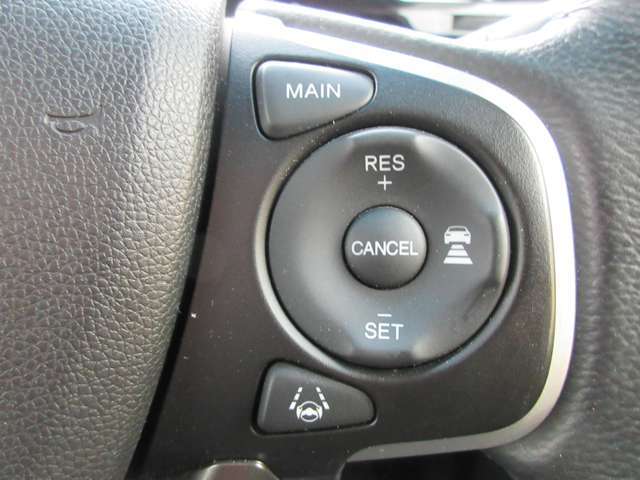 展示場には160台の展示車がございます！なかにはネットには掲載されてない、掲載前などのお買い得車なども多数ございます。まずはお店にご来店頂きましてお店やスタッフなどの雰囲気もご覧ください！