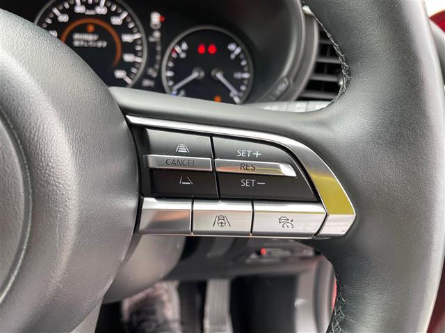 【運転席操作部】快適なドライブを楽しむための機能が装備されています！運転席から触れるので、使いやすいです！除菌プランいれていただくと、さらに清潔で安心していただけます！