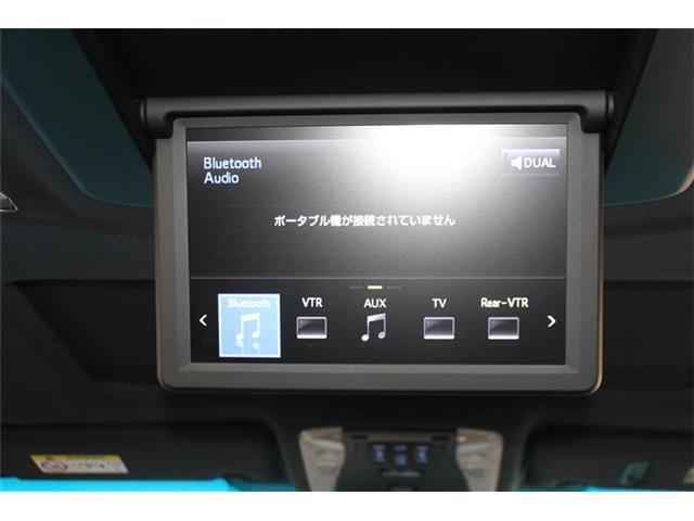 【12.1インチリアシートエンターテイメントシステム】他グレードではオプションとなりますが、こちらのグレードでは標準装備となります！