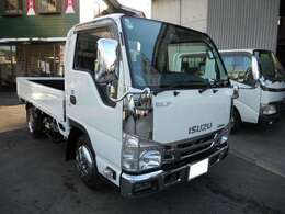九州最大級のトラック専門店！！ダンプ・平ボディ・クレーン車・高所作業車・冷凍車・バンなど、幅広い車種を取り扱っております。まずはお電話にてお問い合わせくださ