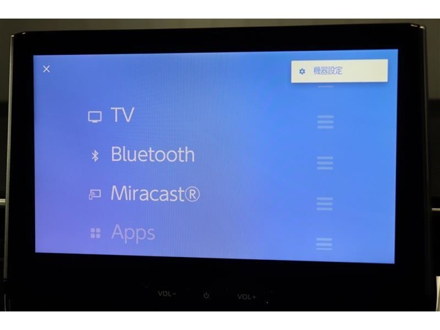 Bluetoothオーディオ対応しています。スマートフォンなどをカーオーディオへ無線で接続し、お気に入りの音楽を再生可能。