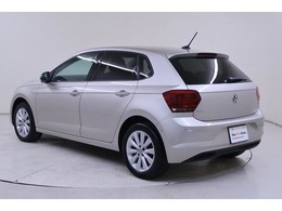 営業時間は、平日9時30分から18時00分、土日祝日9時から17時30分となります。毎週水曜日と毎月第2火曜日は定休日となります。