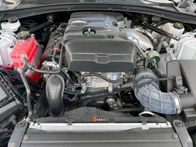 私たちは、お客様のこだわりに合ったお車をご提案します。ジースクエア＝車のあるライフスタイルを演出するセレクトショップです。