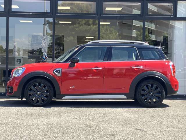 遠方により店頭までお越し頂けない方へ-追加資料の作成を無料で承っております。気になる点がございましたら、別途画像をお送りさせて頂くことも可能でございます。どうぞお気軽にお申し付けくださいませ。