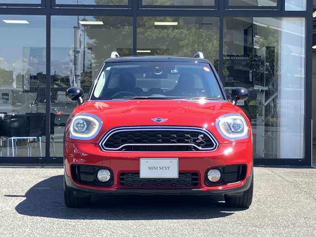 点検整備時に交換が必要な項目（MINI認定指定交換指定部品など）に関しましては、すべて新品の純正部品を使用させて頂きます。※点検項目にはMINIコンピューター診断も含まれます。