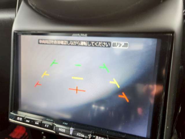 アルパイン製のバックカメラ搭載していますがレンズが曇り見にくい状態です。有料で交換も可能です。