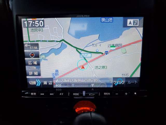 アルパイン　X008Vを装着　8インチ大画面で使いやすいです。