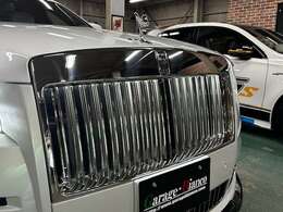 ☆オプション品イルミネイテッドテンフロントグリル☆