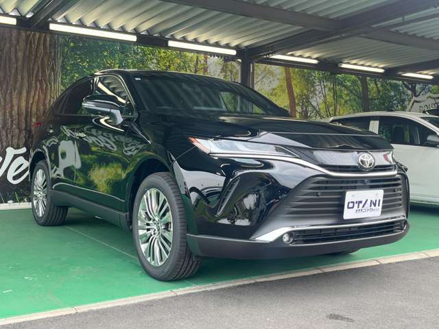■お安く提供できる理由■　当社のお車はディーラー、オートオークションからの大量仕入れにより、お買得プライスでご提供します！登録（届出）済未使用車ですと新車時に必要な重量税も必要ありません。