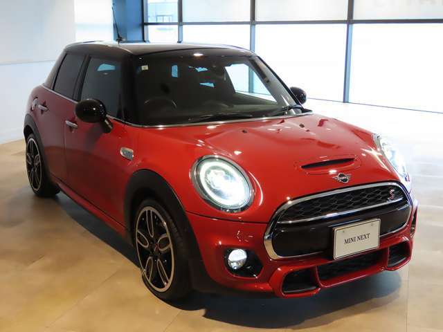 MINIオーナーのために設計されたオリジナルのMINI自動車保険がございます。車のことは全ておまかせください。