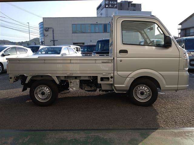 ■□■□■ 登録（届出）済未使用車はノルマ達成のために作られた走行100km未満、かつ初度登録または初度届出された車両でいわゆるアウトレット車です！■□■□■