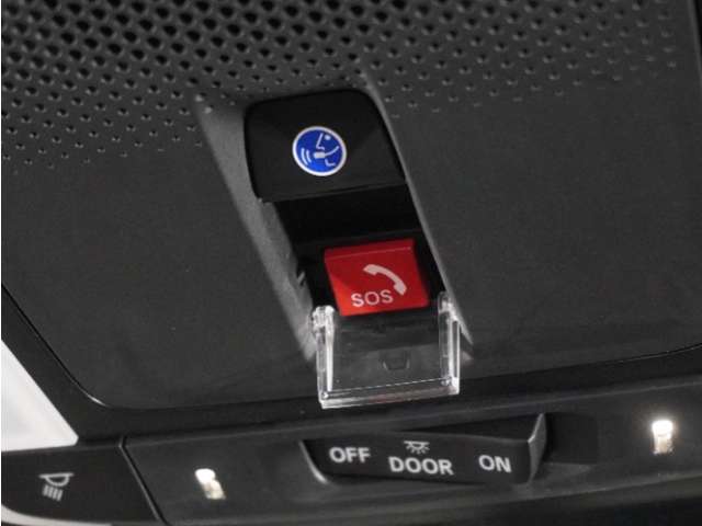 新世代コネクテッド技術「Honda CONNECT」搭載。緊急時にオペレーターのサポートを受けることも可能です。