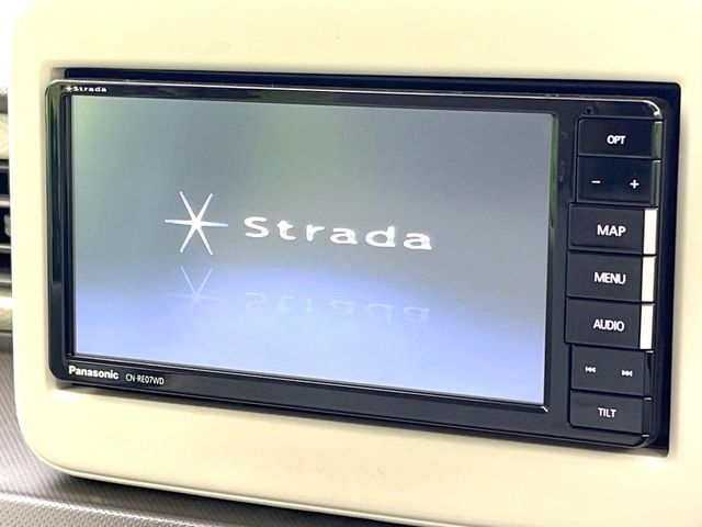 【ナビゲーション】使いやすいナビで目的地までしっかり案内してくれます。各種オーディオ再生機能も充実しており、お車の運転がさらに楽しくなります！！