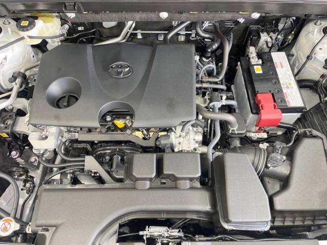 親切・丁寧な専門メカニックスタッフが応対！・車検・点検整備・事故等の修理などアフターサービスも安心。お車のカスタマイズもネクステージのサービススタッフまでご相談ください！