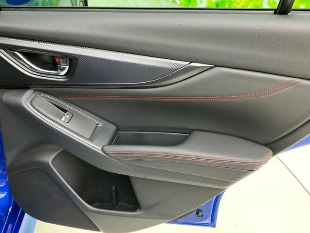WECARSでは各商談席に大型モニターをご用意しております！見やすい大画面でゆったりと全国の在庫をご覧いただけます！是非ご来店お待ちしております！