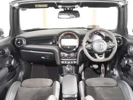 ■高年式、低走行、装備や価格に魅力があるなど、専門店の目線で厳選した高品質なミニのみ厳選し、約250台以上の新旧ミニの中からお気に入りの1台をお選びいただけます■マッチした1台がきっと見つかりますよ♪