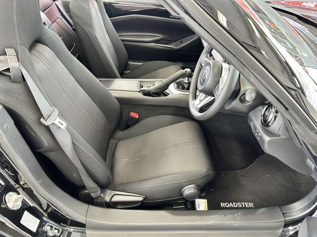 【外装磨き】納車前に全車磨きをかけさせて頂きます！！磨いた後はポリマーコーティングをかけピカピカにさせて頂きます！