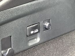 【1500Wアクセサリーコンセント】消費電力1500Wまでの家電が使えます。キャンプやスポーツ・アウトドアでのアクティビティはもちろん、災害・停電の際に大活躍♪