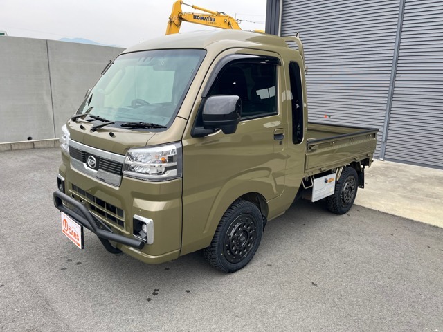 九州陸運局認証工場完備しております！納車前点検整備はもちろん、一般整備、車検までお任せください。