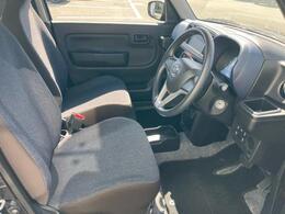 「この車の写真をもっと見たい」「状態が気になる」「この装備はついている？」どんな小さな疑問でもお気軽にお問い合わせください！